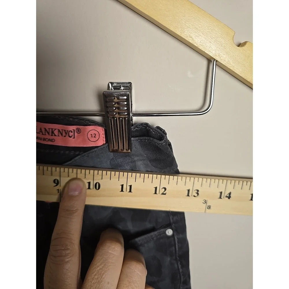 Blank NYC size item